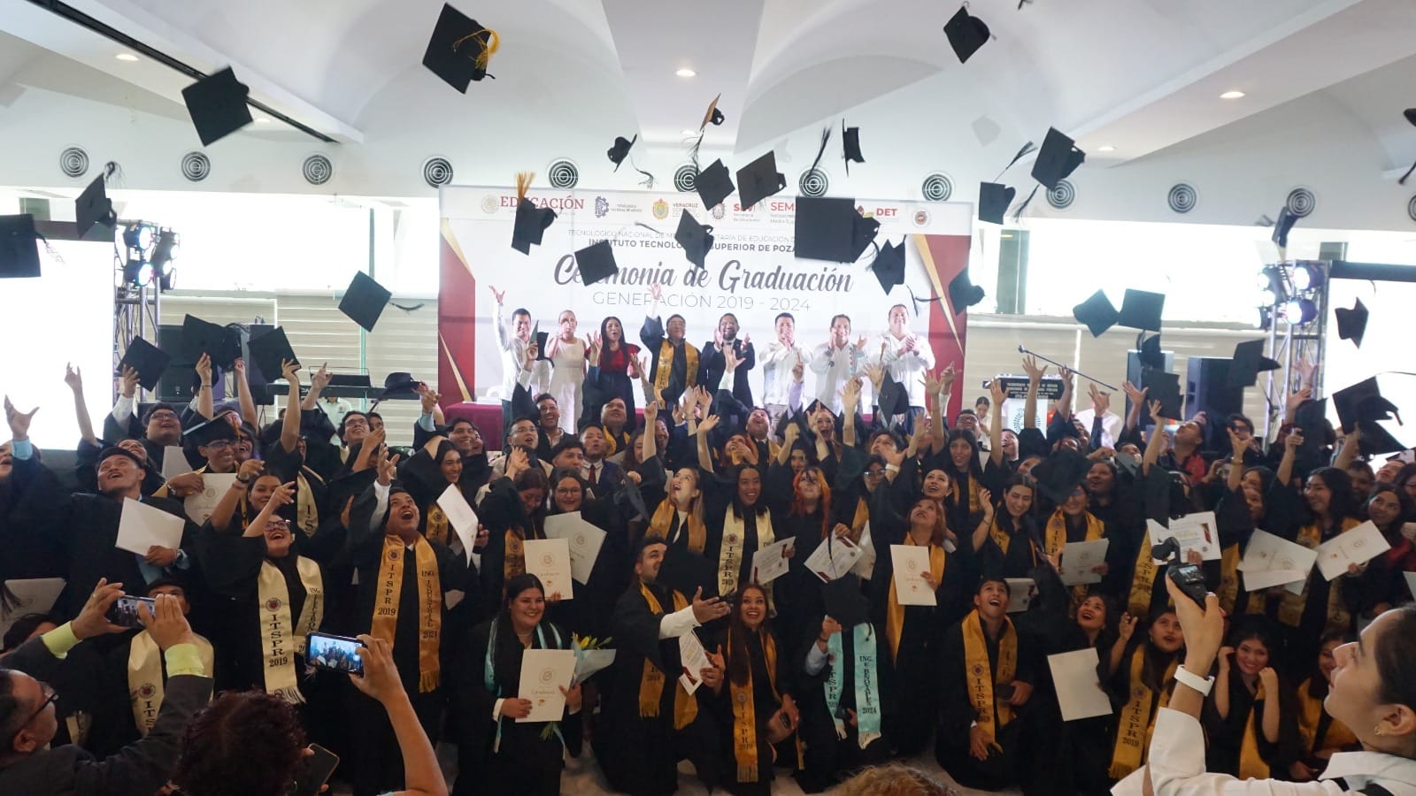 Ceremonia de Graduación Generación 2019-2024